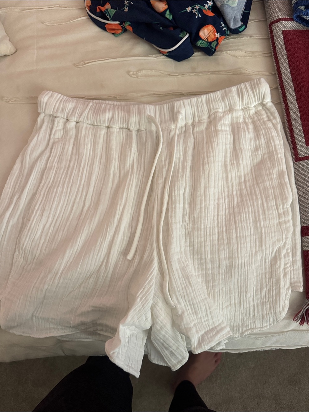 Classic White High-Waist Gauze Drawstring Shorts